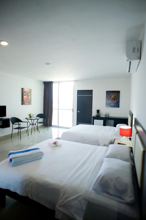 Sunrise 42 Suites Hotel Playa del Carmen Rum bild