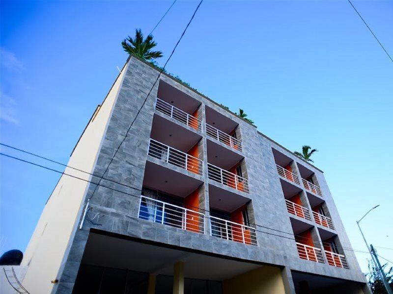 Sunrise 42 Suites Hotel Playa del Carmen Exteriör bild